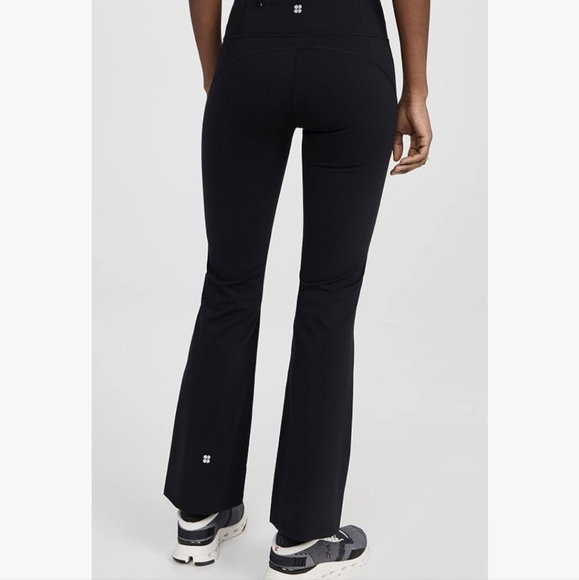 🌞NWT Sweaty Betty black Power 30" Bootcut Workout Trousers (yoga pants), size M - Picture 2 of 11